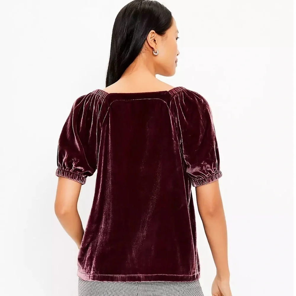 LOFT Large Petite Velvet Puff Sleeve Top